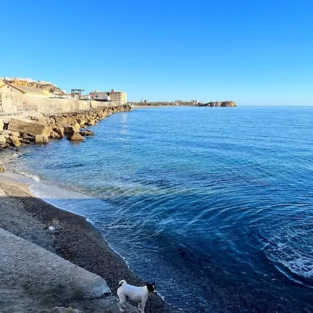 La Caleta * La Caleta-Guardia